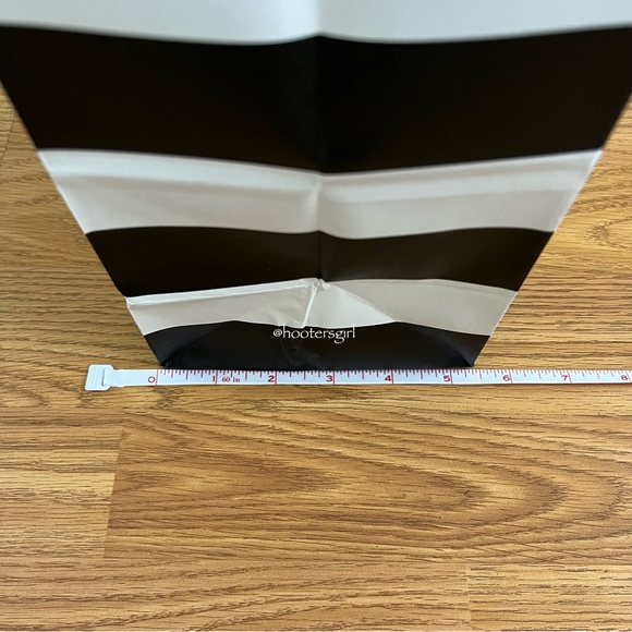 🖤🤍Set of 4 Large Sephora Black & White Stripe Bags🤍🖤 - Picture 4 of 6